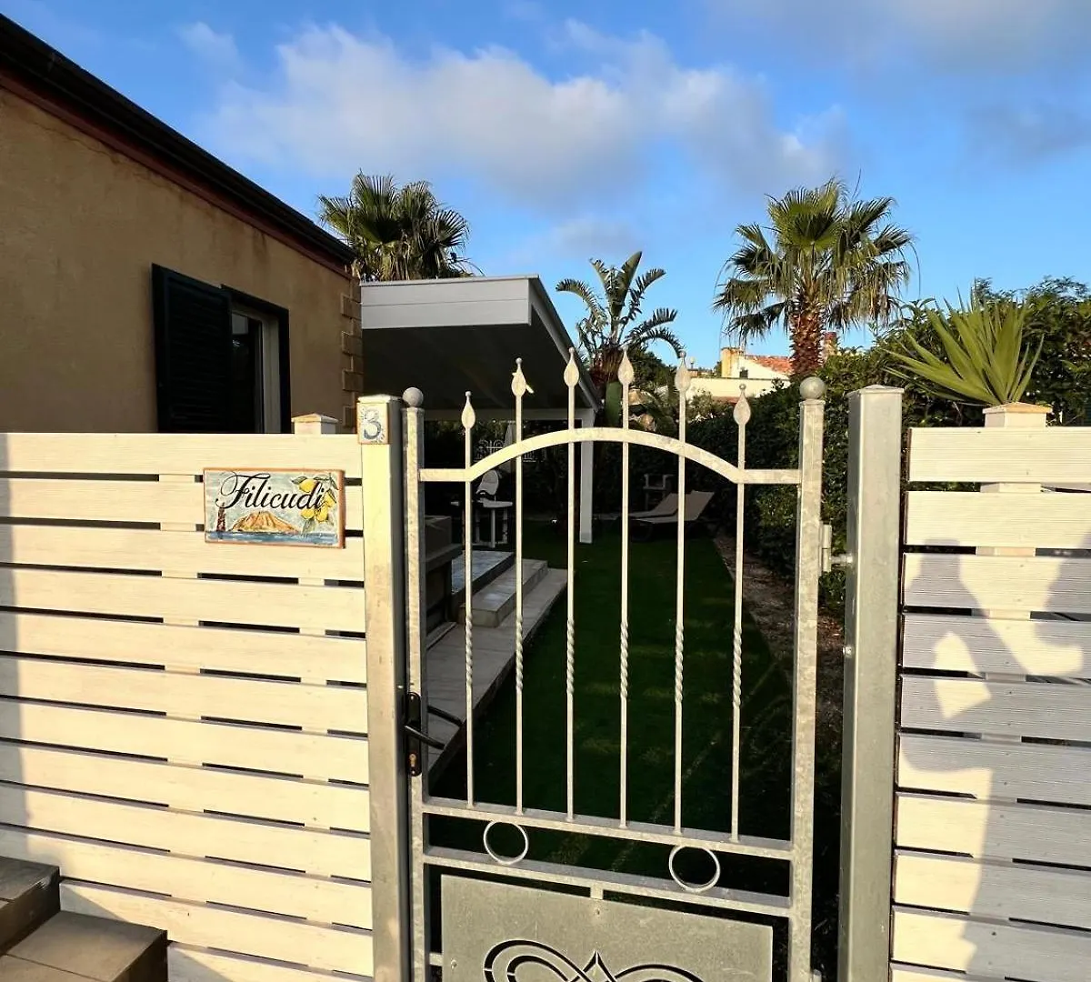 Le Ville Del Mediterraneo Campofelice Di Roccella Holiday home
